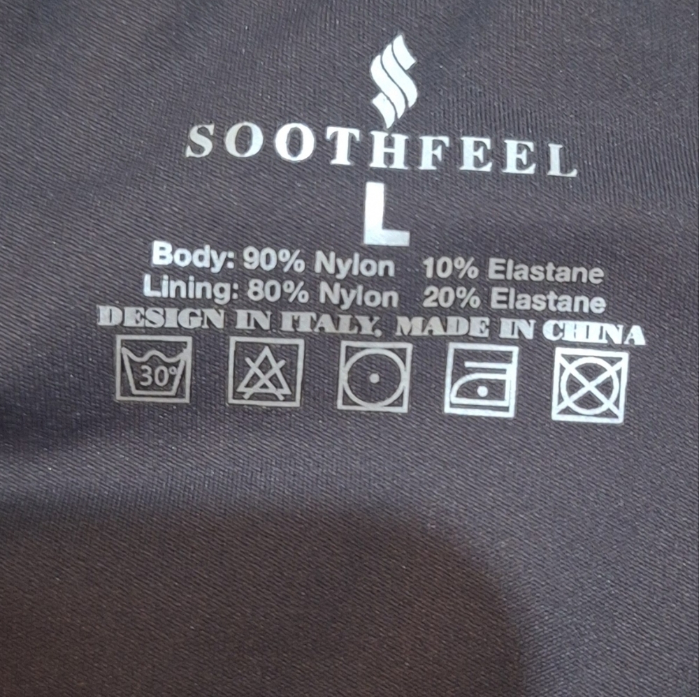 Soothfeel Women’s Athletic Running Shorts Size L Gray Built-In Liner #1408 - Picture 4 of 5